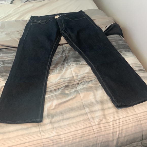 true religion jeans - Picture 2 of 4